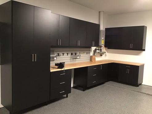 BLACK GARAGE BUTCHER BLOCK.JPG